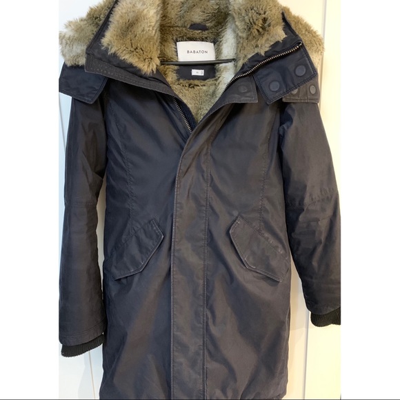 Aritzia Babaton Oskar Parka, XS - Picture 4 of 8